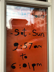 Hot Dog Tommy's Hours Sign